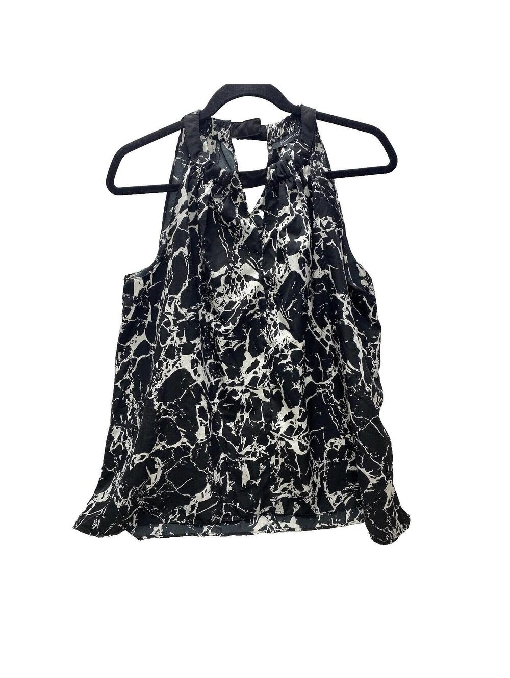 Jennifer & Grace Women’s Black White Blouse No Size Tag Measurements